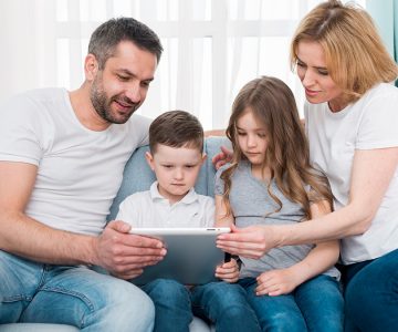 Kaspersky: Μόλις 1 στις 3 οικογένειες φροντίζει για την ψηφιακή